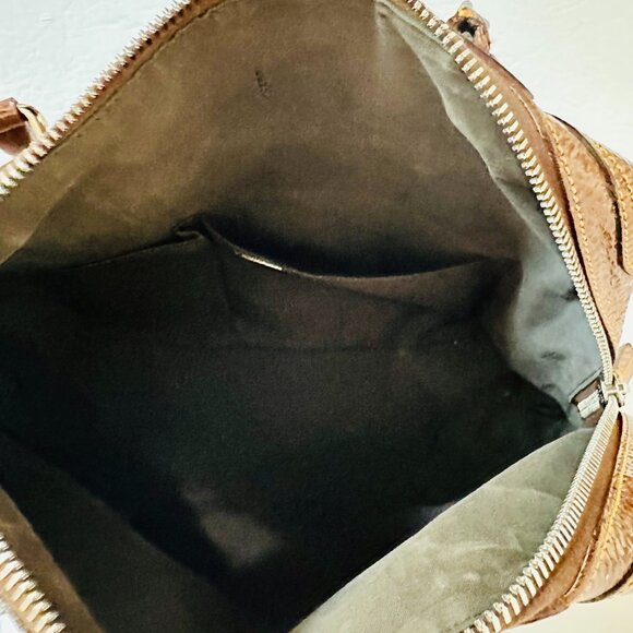 AUTHENTIC FENDI PEBBLED PATENT LEATHER BROWN LARGE SATCHEL  TOTE - Picture 11 of 14